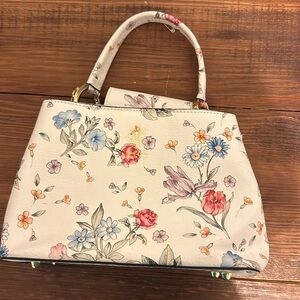 Vera pelle purse
